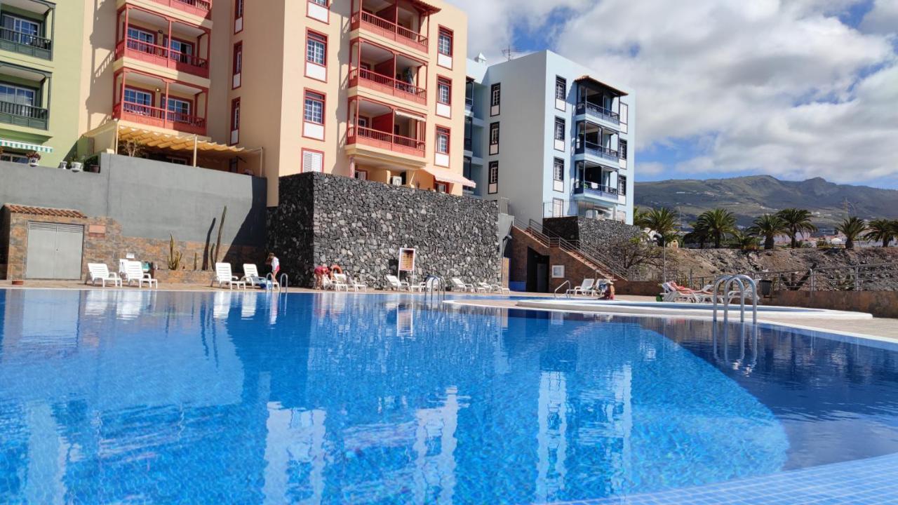 Huebsche Ferienwohnung Mit 2 Schlafzimmern, Pool Und Wlan, Strandnaehe Callao Salvaje Exterior photo