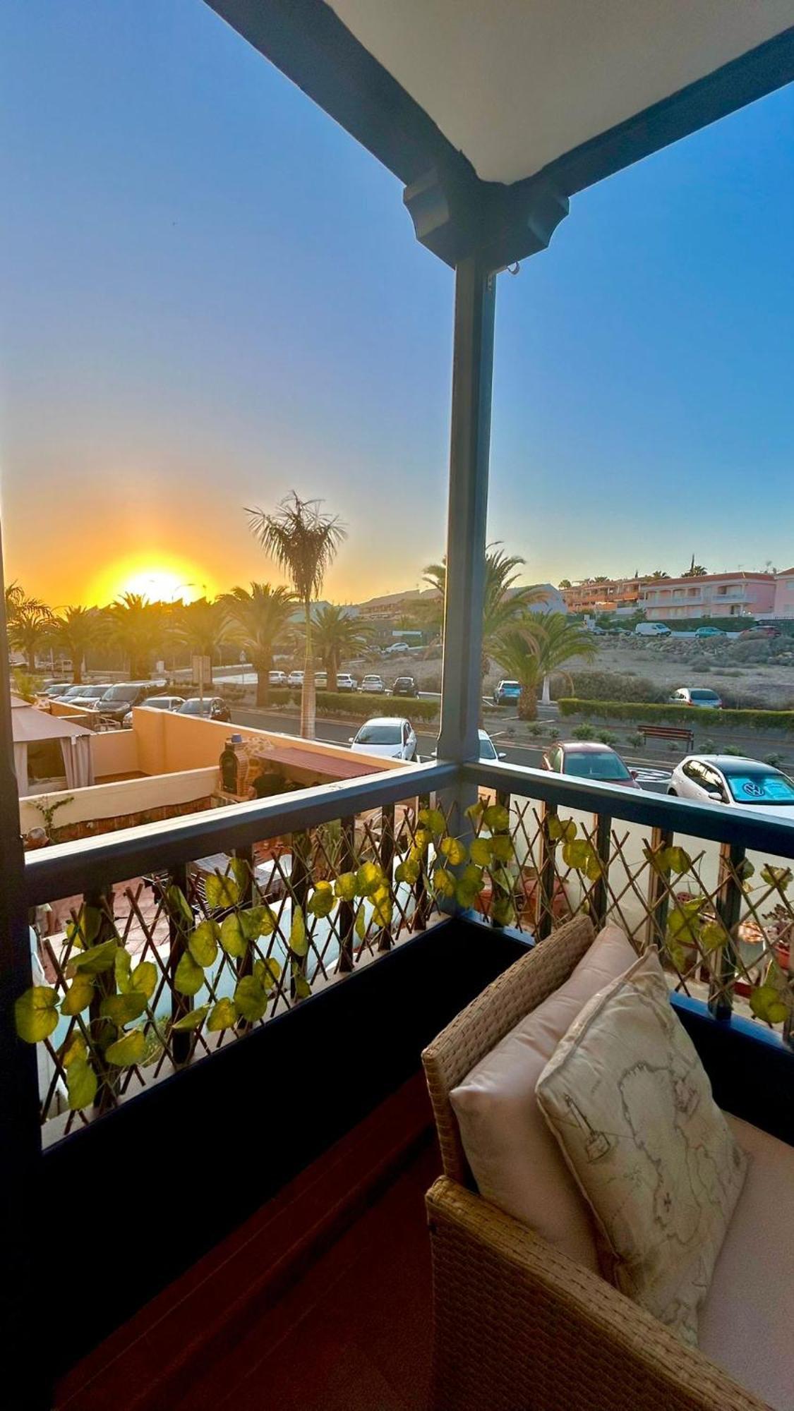 Huebsche Ferienwohnung Mit 2 Schlafzimmern, Pool Und Wlan, Strandnaehe Callao Salvaje Exterior photo